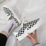 Street Style Personalized Women’s Low-Top Sneaker & Kades – WR163 - Image 2