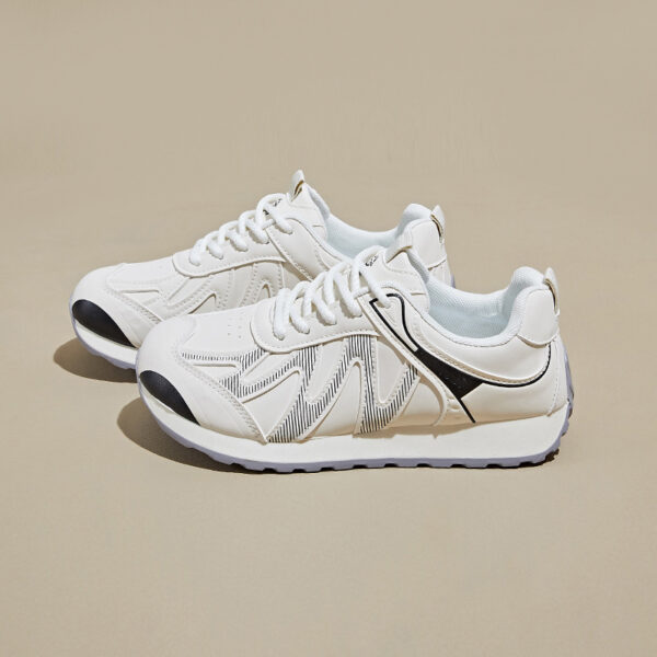 Korean Style New Chunky Shoes for Women, Sneaker & Kades – WR151