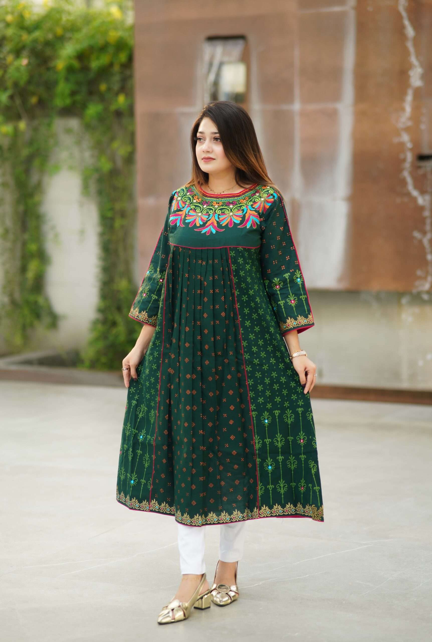 DSC07870 Mahmuda K-55 - Image 1