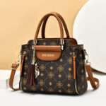 Capacity Handbag, Trendy and Stylish Women's Bag, Women's Bags – BB1010 - Image 3