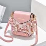 Trendy mobile phone bag for women, a stylish and fashionable cross-body bag, Women's Bags – BB1028