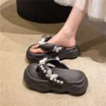 Women’s Chanel-inspired faux pearl butterfly flip-flops,  Balanced Heel - RV712