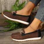 Women's casual shoes with metal chain, Canvas & Loafer – DS162 - Image 4