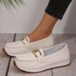 Women's casual shoes with metal chain, Canvas & Loafer – DS162 - Image 5