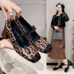 Women's fashionable shallow mouth chunky heel single strap shoes, Style Shoes – RV2580 - Image 7