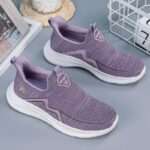 Export-grade breathable sports shoes for middle-aged women, Canvas & Loafer – DS142 - Image 2
