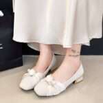 French-style pearl and floral chunky heeled flats for women, Style Shoes – RV2588 - Image 5